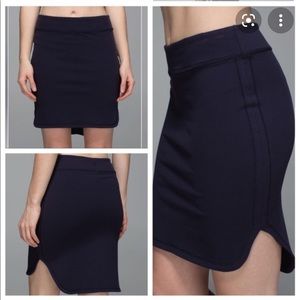 Lululemon city skirt